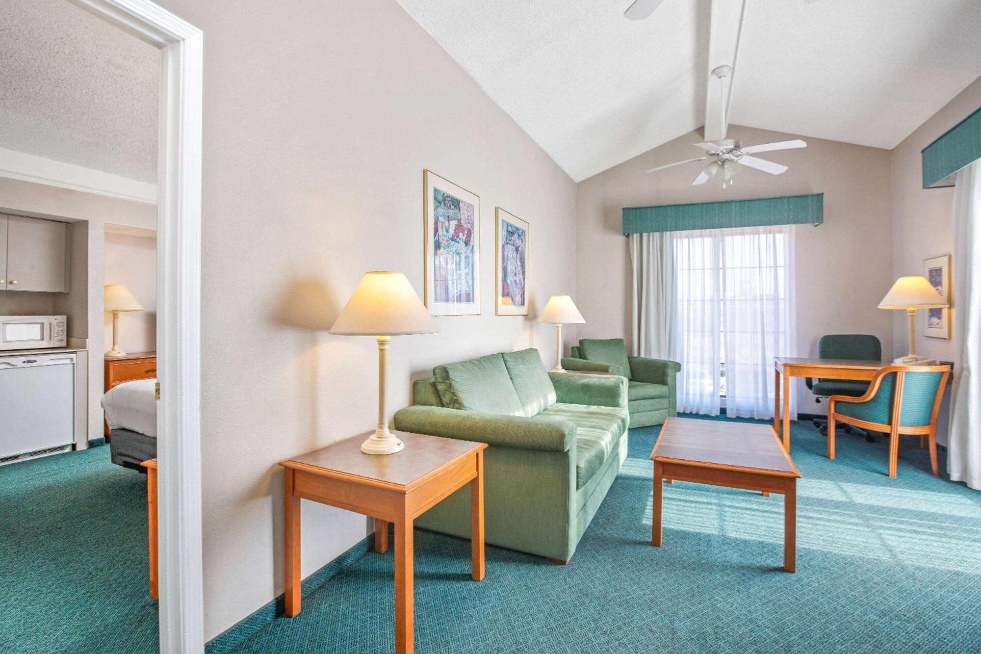 La Quinta Inn By Wyndham Reno Esterno foto