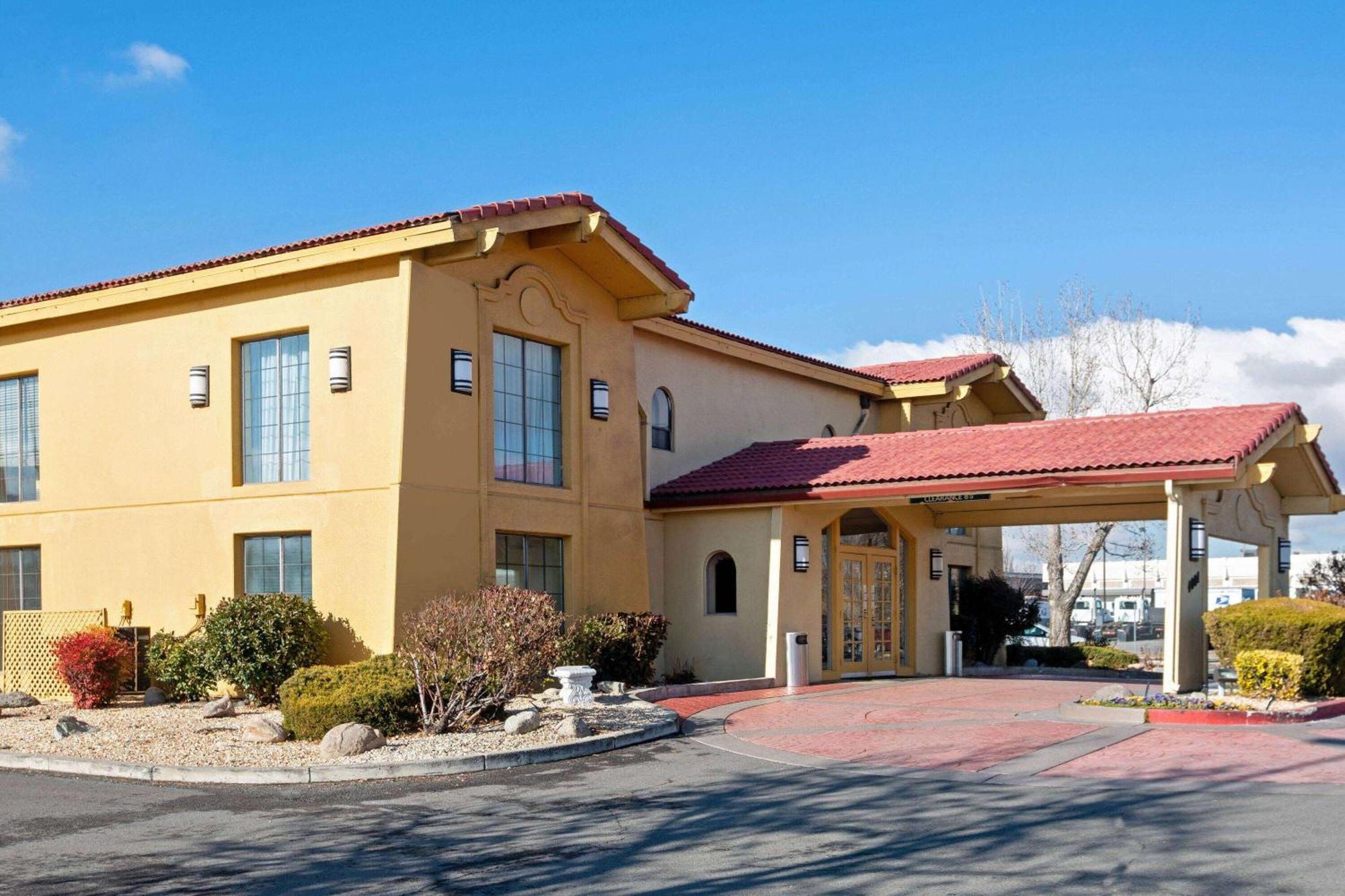 La Quinta Inn By Wyndham Reno Esterno foto
